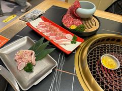 -極屋鮨牛 · 烧肉酒场(时代C馆店)