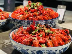 -飨食汇全日制餐厅·昆山皇冠假日酒店(九方店)