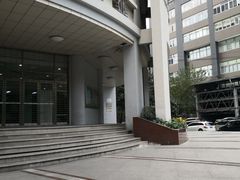 -上海市格致初级中学
