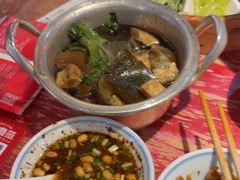 -怪噜范·老贵阳街头名小吃(鸿通城店)