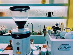 -YECLIP COFFEE黄色回形针咖啡