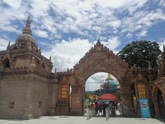 -一寨两国风景区