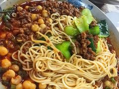 -丁丁猫重庆小面(徐州路店)