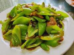 辣椒炒肉-金台阶鱼馆(于桥水库店)