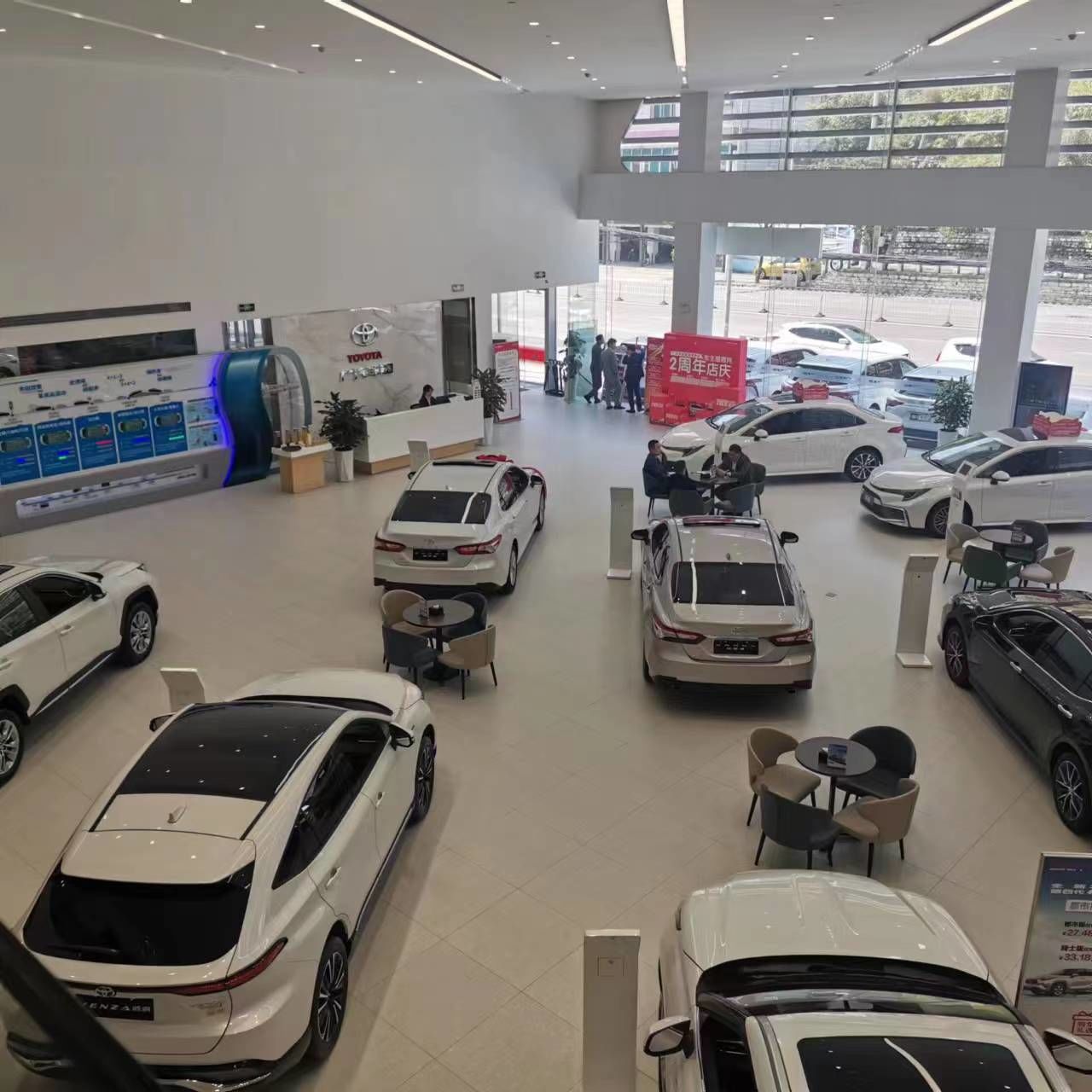 通源汽车文化广场通源汽车嘉年华