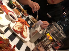 -万达文华酒店·48F云端窗景美食汇自助餐厅