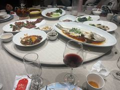 -品悦酒店(三林古镇店)