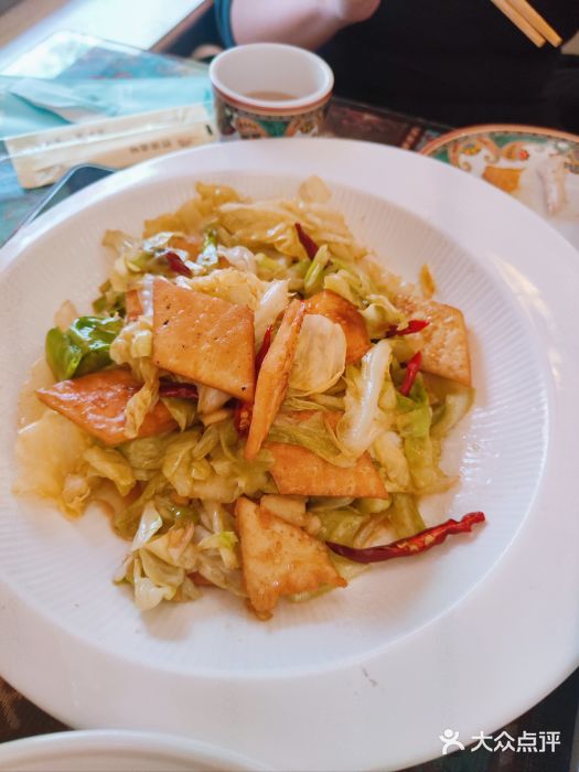 巴依老爷新疆美食(魏公村店)老爷特色包包菜炒馕图片
