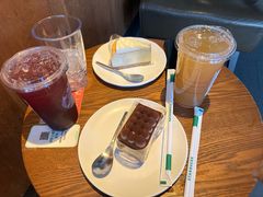 -星巴克(西藏路店)