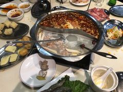 -尚品海鲜肥牛自助火锅(湖明店)