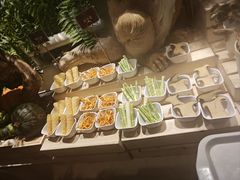 -雍和会海鲜姿造自助(湖东路店)
