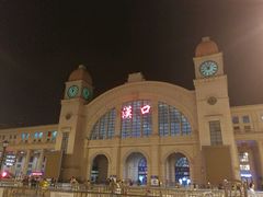 -武汉汉口火车站东方建国大酒店