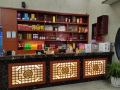 -乡土黄·鲜牛肉火锅·小龙虾(兴业街店)