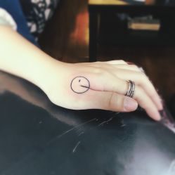 -SNOW TATTOO STUDIO
