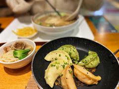 -小金鬼·煎饺·鸽子汤