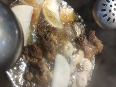 -茸梅路右拐龙虾-农家菜(松江店)