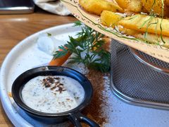 -Mark&Mars Restaurant