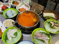 -上隐水产海鲜刺身自助餐(淮海百盛店)
