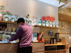 -必胜客(WOW昙华林店)