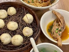 -佬钱湾仔(衣裳街店)