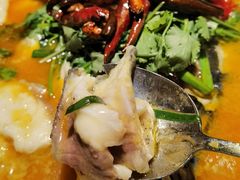 山茶油丹江大鱼头-清水亭湖北菜(大屯DT51店)