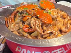 -胖哥俩肉蟹煲(盐城金鹰国际店)