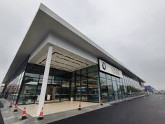 -南充通源宝马4S店(高坪店)