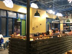 -两三事小郡肝串串香火锅(桂庙店)