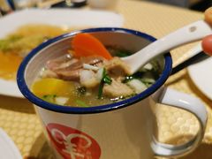 新疆缸缸肉-巴扎美食·新疆菜·西域歌舞表演餐厅(新疆大厦店)