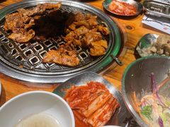 -唯成•韩国炭火烤肉 유성고기