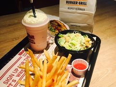 -The Habit Burger Grill 哈比特汉堡(复兴soho店)