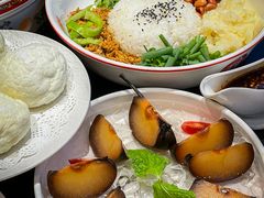 -红东阁东北菜烤肉酒馆(CROSS万象汇店)
