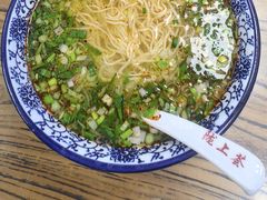 -陇上全荟兰州传统牛肉面(延吉路店)