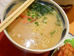 猪骨汤拉面-虹梅食堂·爱蝦乃家