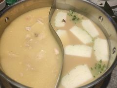 -禄婶鸡煲·打边炉