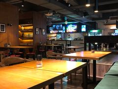 大堂-JINNS锦时 steak&pizza(浸信会礼拜堂旧址店)