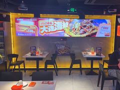 -鸣记脆皮烤鱼·海鲜烤鱼(三八广场店)