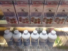 -CoCo都可(湖滨银泰店B区店)