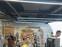 -超鹿运动(五四路恒力城店)