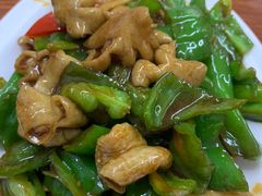 -胡子饮食店