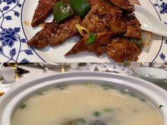 -梅龙镇酒家(南京西路总店)