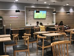 大堂-魏家凉皮(中央广场店)