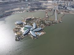 -上海滴水湖皇冠假日酒店