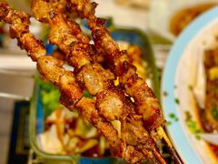 羊肉串-長壹旋转烤吧 农家鸡火锅