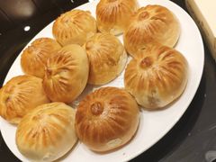 沙葱烤包子-巴音浩日娲·蒙餐(双林东路店)