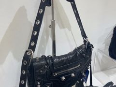 -六六奢品·vintage中古·回收二手奢侈品包包手表首饰(环球港店)