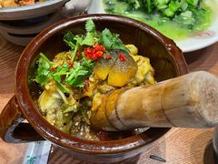 烧椒擂茄子-老滇山寨•云南特色菜•地方菜•民族风情歌舞表演(金碧店)