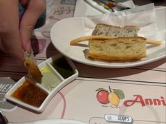 佐餐小面包-安妮意大利餐厅(世贸天阶店)