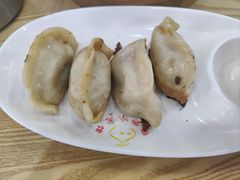 -珊珊小笼馆(仙霞路店)