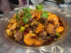 -休记光头香辣蟹干锅店(衣冠庙店)